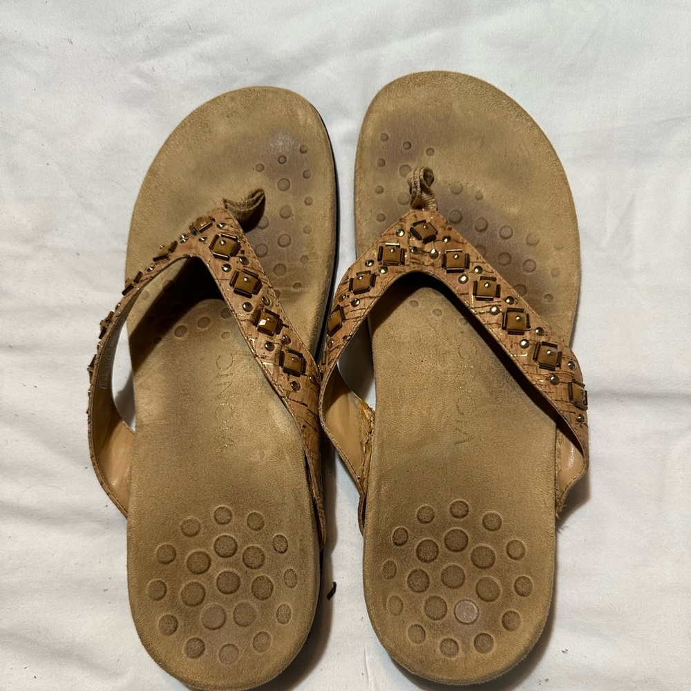 Vionic flip flops.  Beige/light brown embellished.